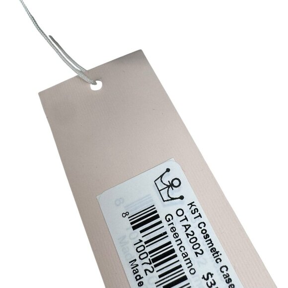 OLIVER THOMAS quilted Makeup Bag Cosmetic case Medium camo with snake patch NWT - Picture 6 of 7